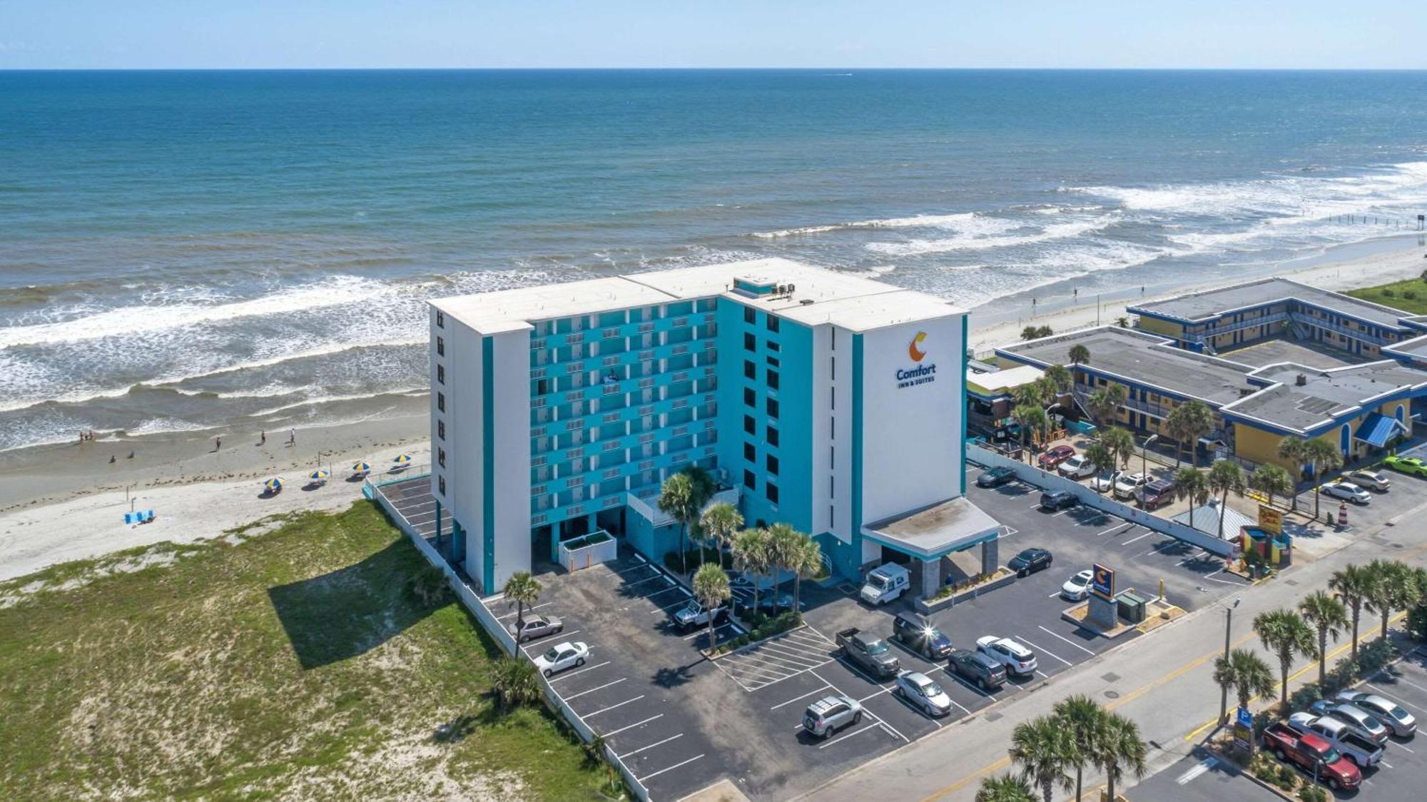 Comfort Inn & Suites Daytona Beach Oceanfront Exterior photo