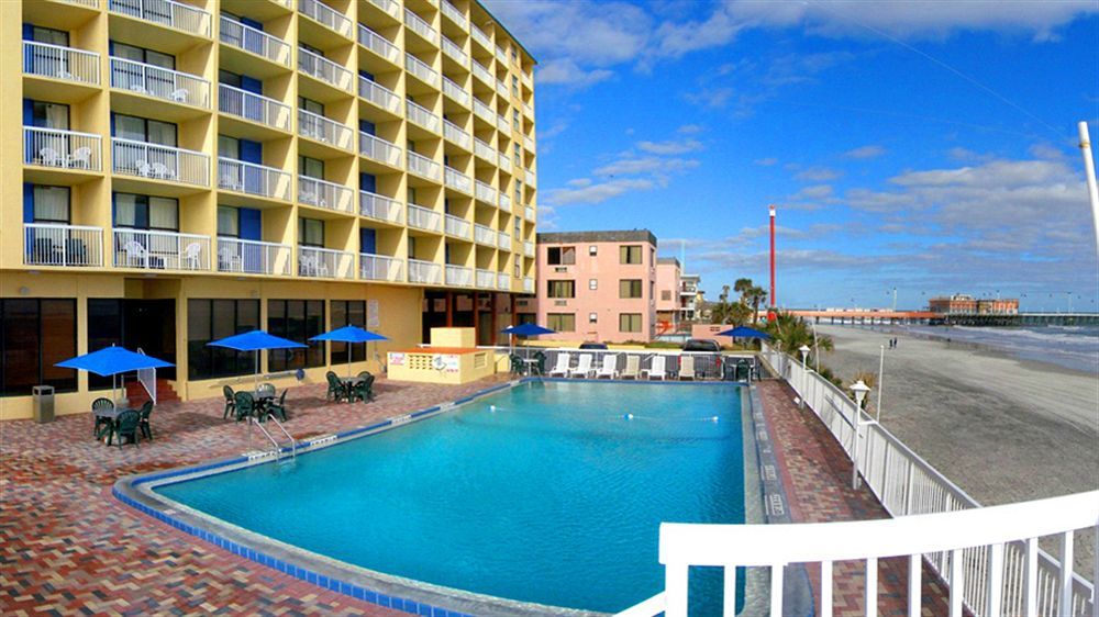 Comfort Inn & Suites Daytona Beach Oceanfront Exterior photo